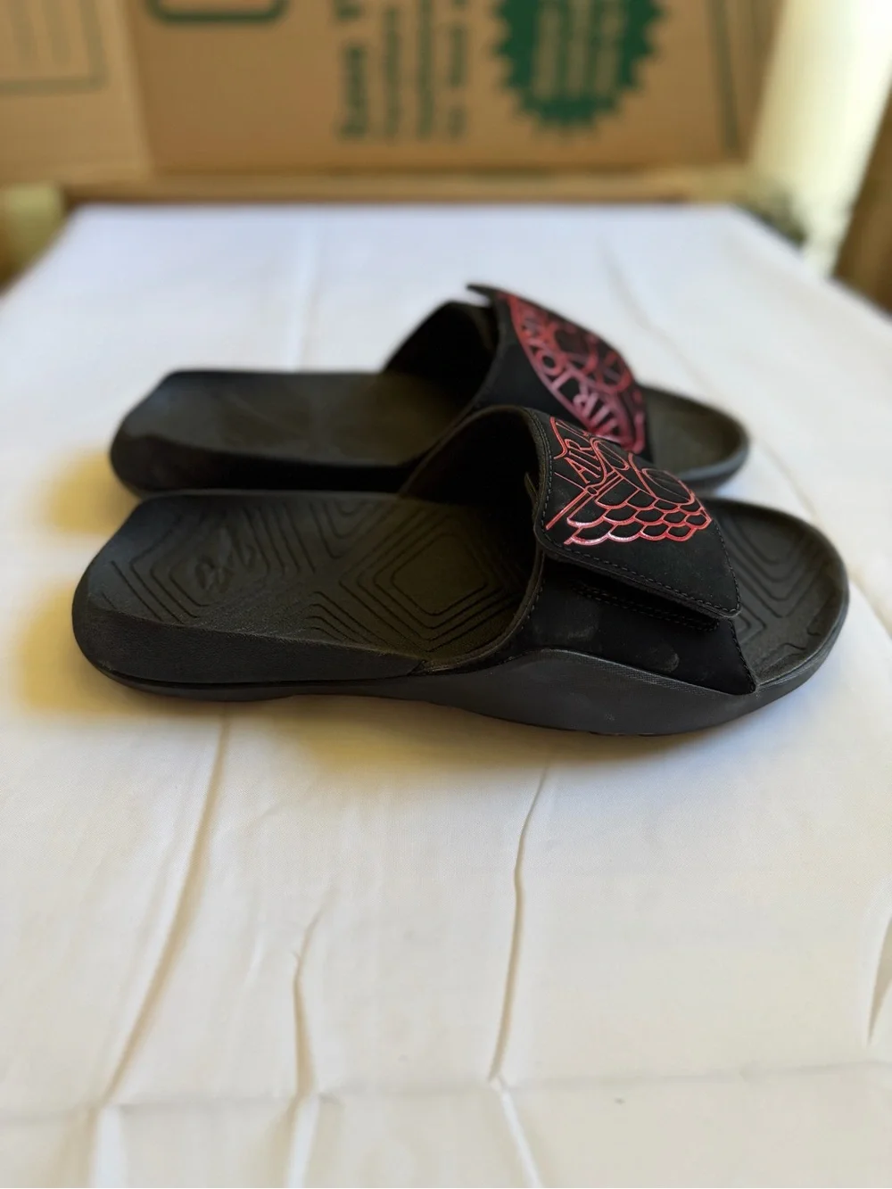 Jordan hydro 7 new in original box